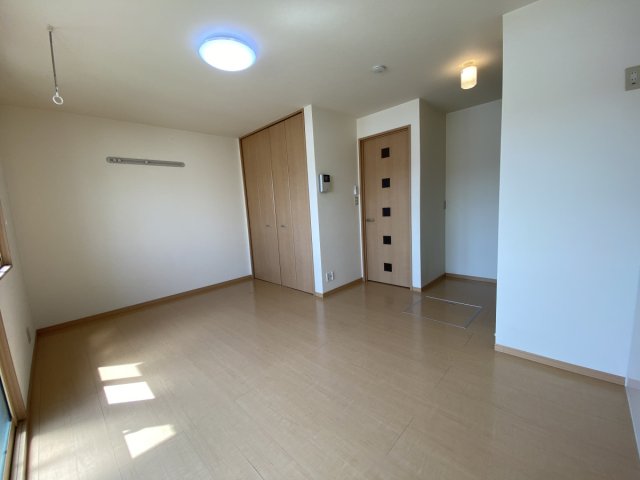 パークハイム吾妻の居間写真