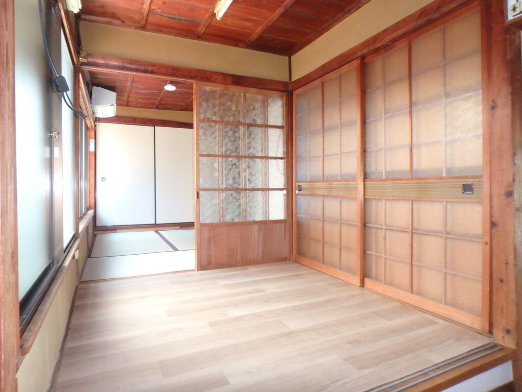 岬町多奈川平屋戸建の内装写真