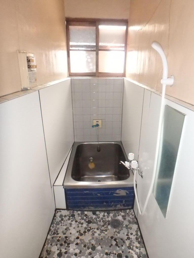 岬町多奈川平屋戸建の風呂写真