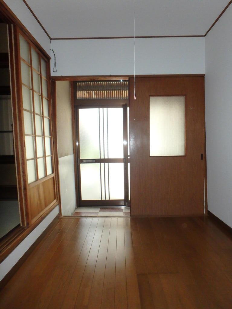 岬町多奈川平屋戸建の玄関写真