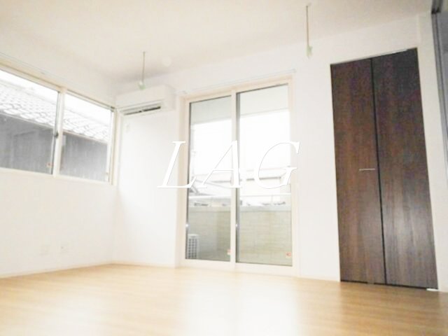 居室・リビング　洋室のお部屋です。