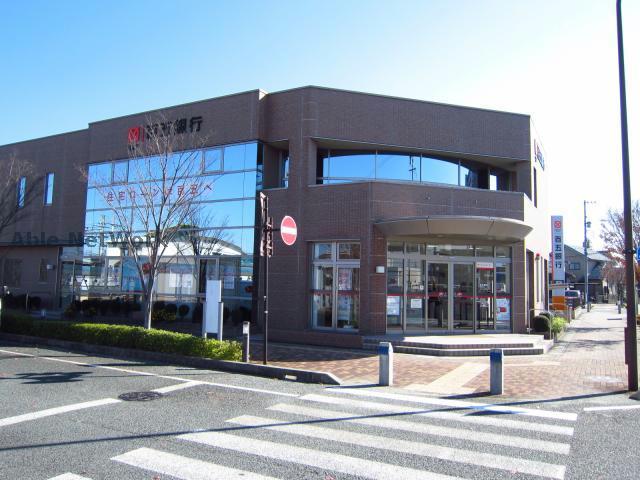 銀行　百五銀行嬉野支店（銀行）まで848m