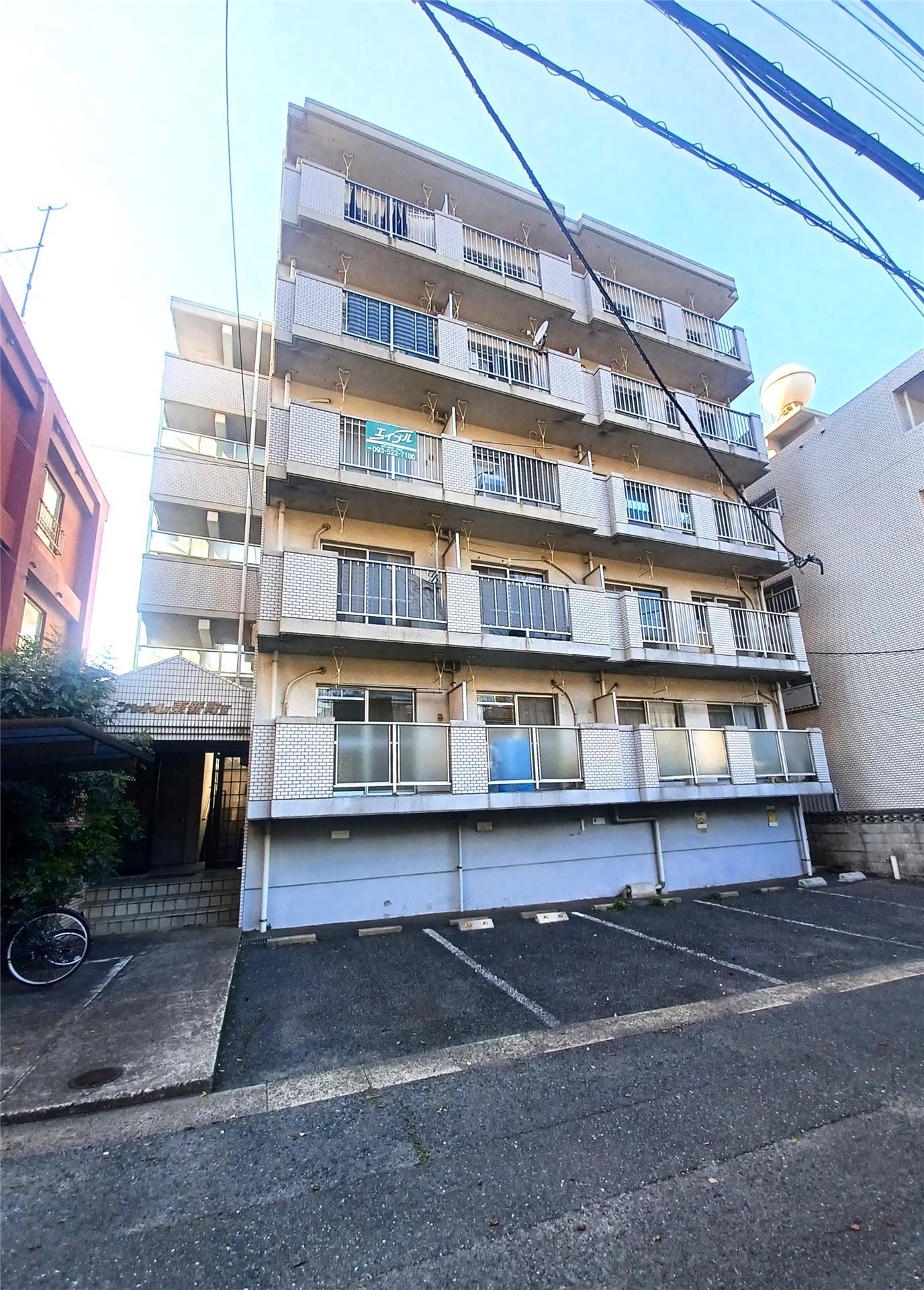 シャトレ東新町IIの外観写真