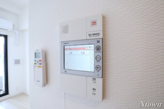 セキュリティ　モニター付きインターホンです