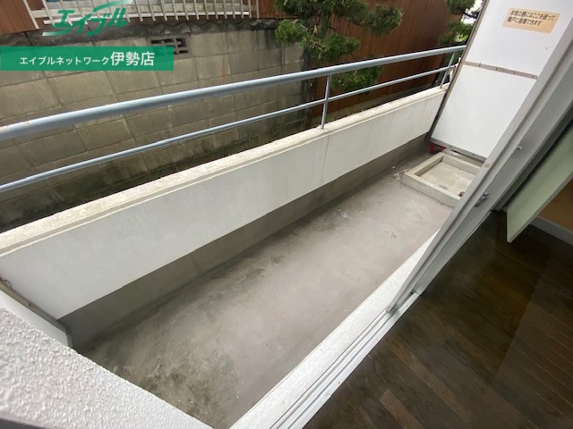 バルコニー　別部屋参考写真です