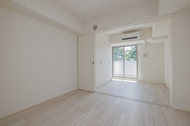 パークアクシス市川の居間写真