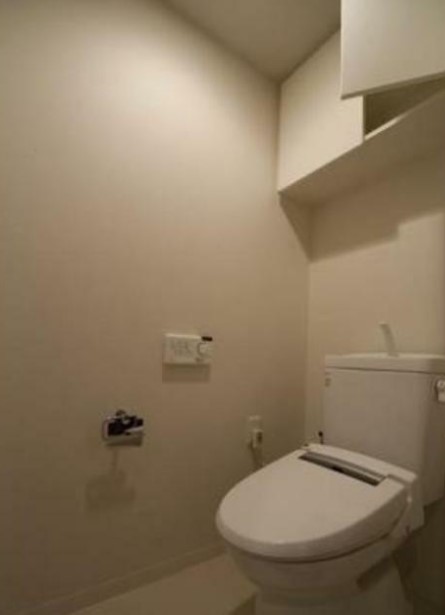 トイレ　別部屋参考写真