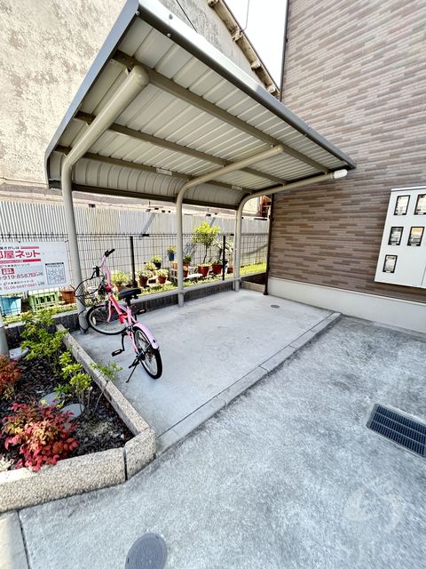南海本線 湊駅 徒歩12分 2階建 築8年の外観写真