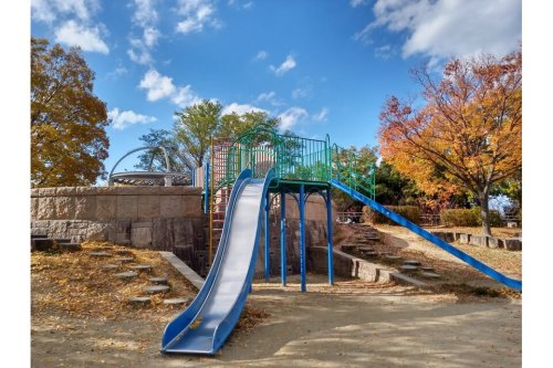 公園　東石切公園（公園）まで902m