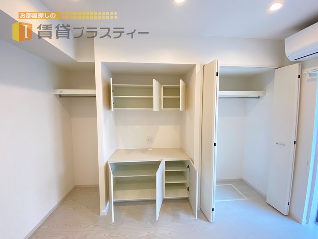 収納　テレビも置けて、収納も出来て。