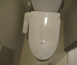 ZOOM池袋Westのトイレ写真