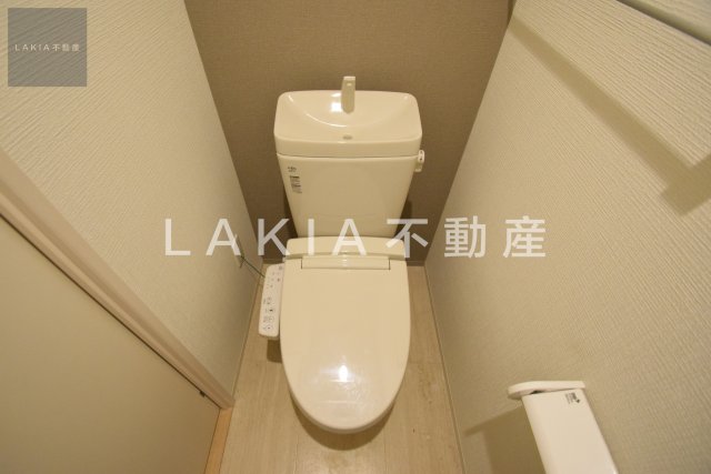 ベルクール公園南のトイレ写真