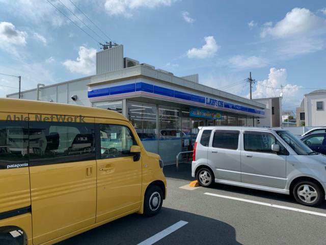 コンビニ　ローソン豊橋旭本町店（コンビニ）まで383m