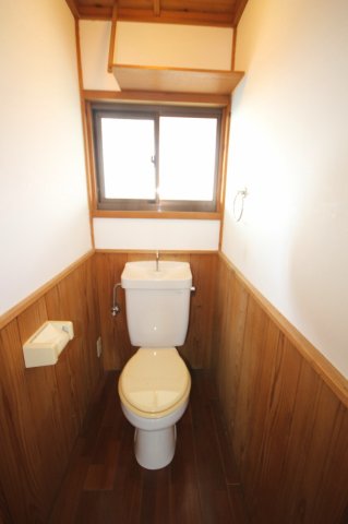 トイレ　清潔感のあるトイレです