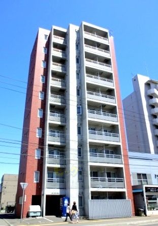 建物外観　Ｗｉ－Ｆｉ付きネット無料導入の高層１ＬＤＫマンションです♪