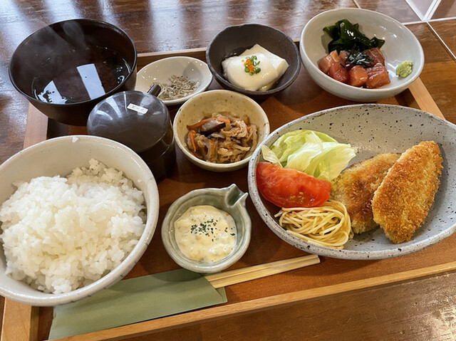 飲食店　二兎（飲食店）まで202m