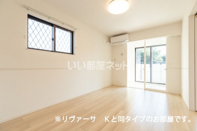 Ariettaの居間写真