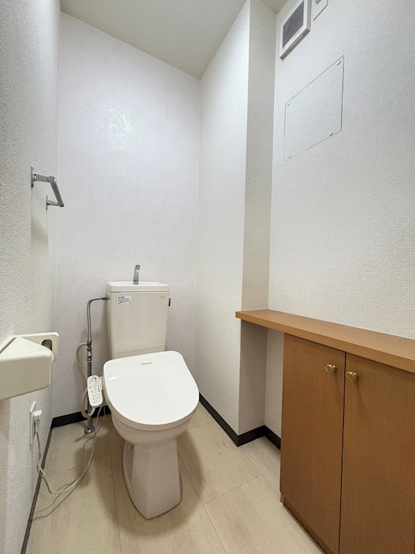 エリアcbのトイレ写真