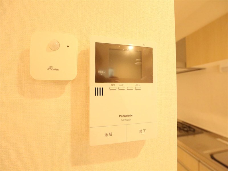 セキュリティ　ＴＶモニター付インターホン　同仕様写真