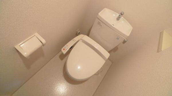 サムティ大阪WESTグランジールのトイレ写真