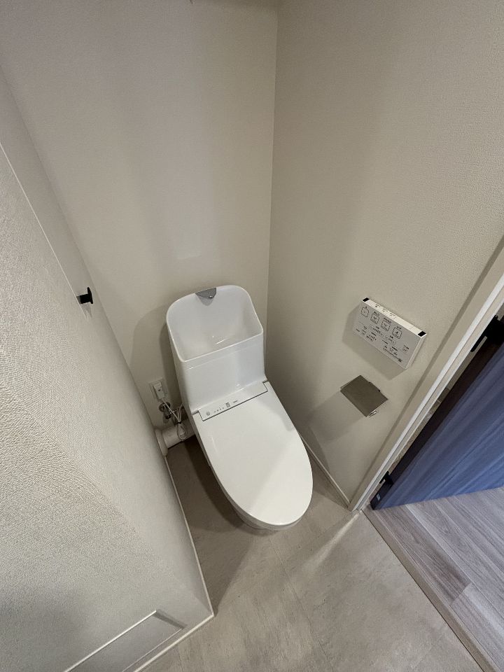 ＪＲ山手線 田町駅 徒歩12分 10階建 築5年のトイレ写真