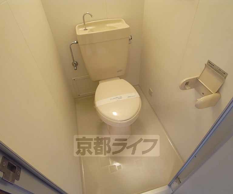 トイレ　・お問い合わせは京都ライフ出町柳店まで・