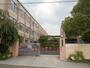 小学校　朱雀第八小学校（小学校）まで489m