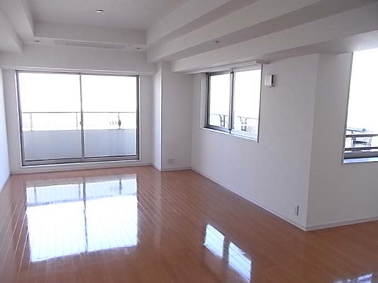 居室・リビング　リニューアル前参照
