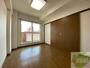その他部屋・スペース　こちらのお部屋は光が差し込む、温かみのあるお部屋です。