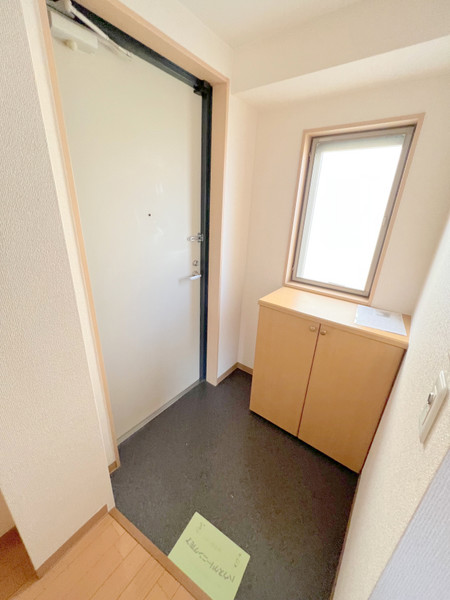 阪急宝塚線 庄内駅 徒歩5分 3階建 築21年の玄関写真