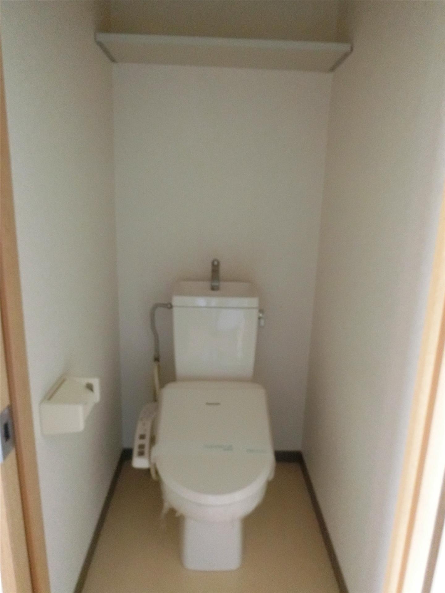 ともやプレイスのトイレ写真
