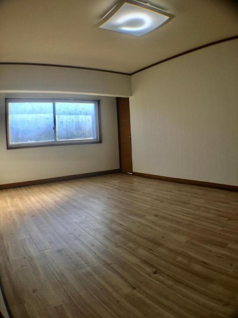 姫路玉手戸建ての内装写真