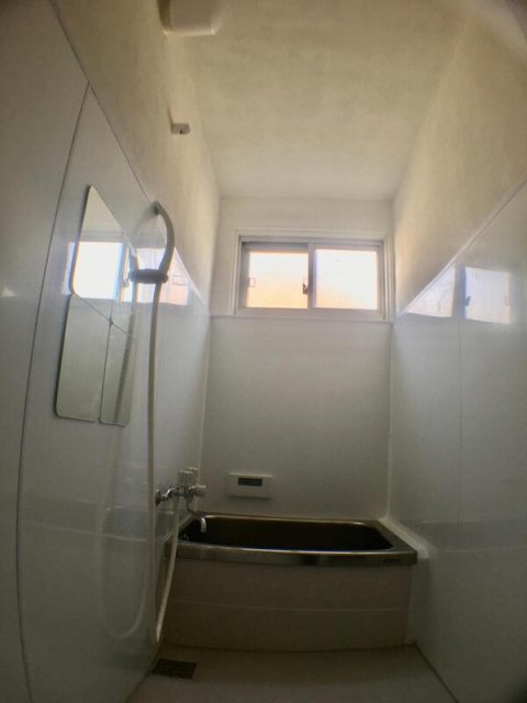 姫路玉手戸建ての風呂写真