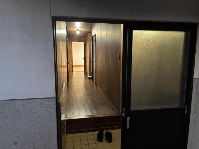 姫路玉手戸建ての玄関写真