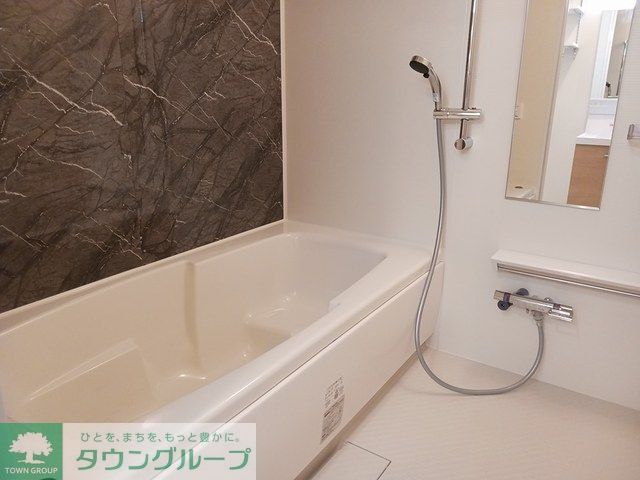 バス・シャワールーム　バス