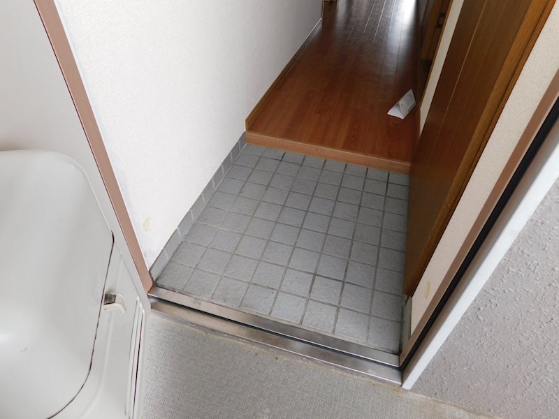 玄関　同タイプのお部屋の写真です