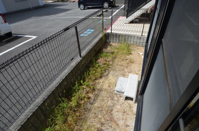 庭　専用庭