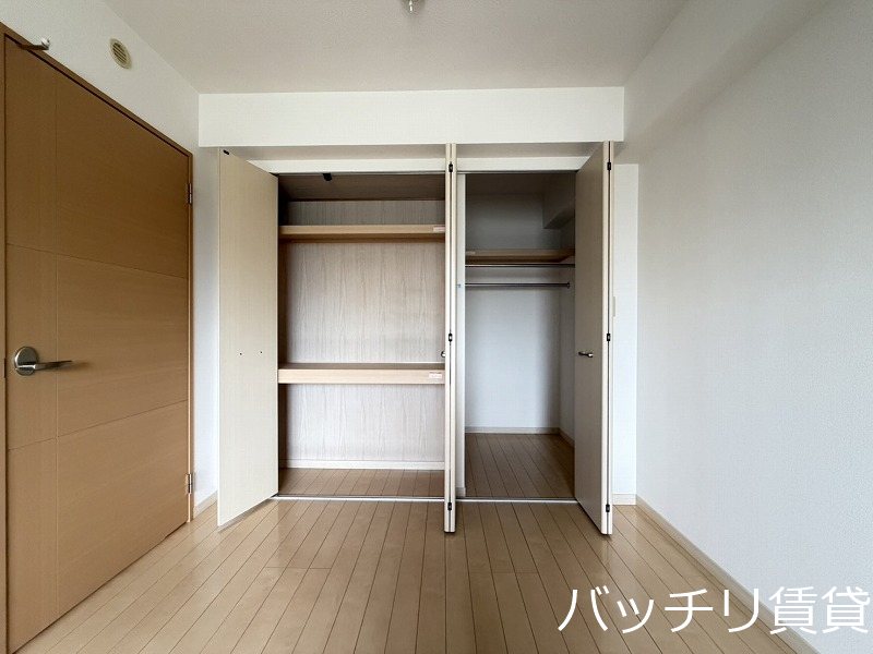収納　別号室写真の為、現況を優先いたします。