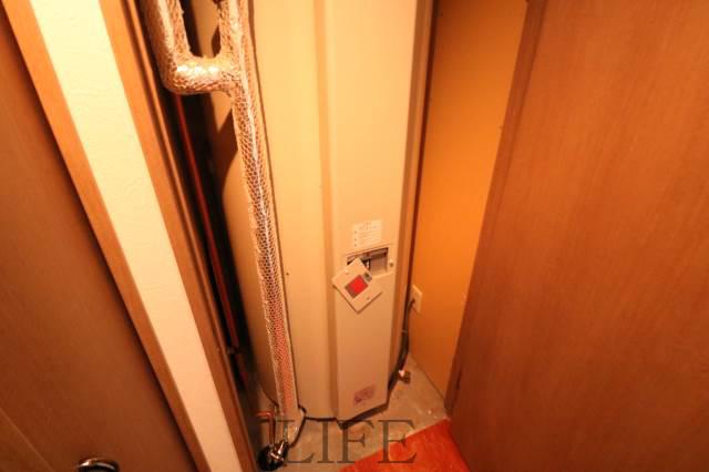 その他設備　電器温水器♪