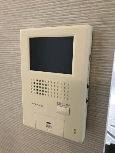 セキュリティ　設備：　ＴＶモニターフォン