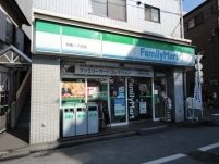 コンビニ　ファミリーマート和泉一丁目店（コンビニ）まで373m