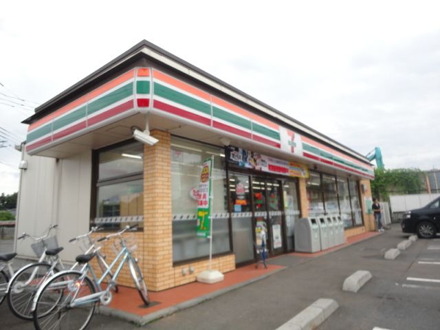 【八王子市石川町のアパートのコンビニ】