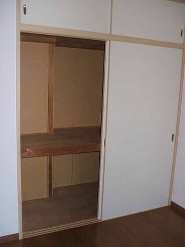 収納　図面と現状に相違がある場合には現状を優先