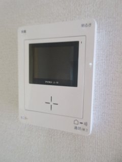 セキュリティ　モニター付きインターホン