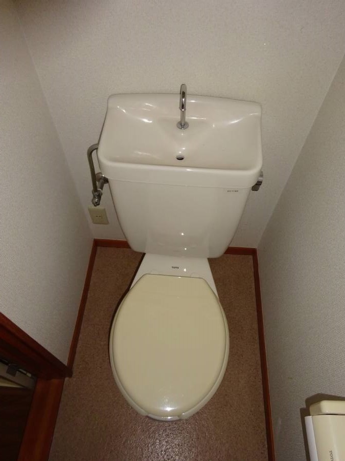 トイレ　トイレのようすです♪