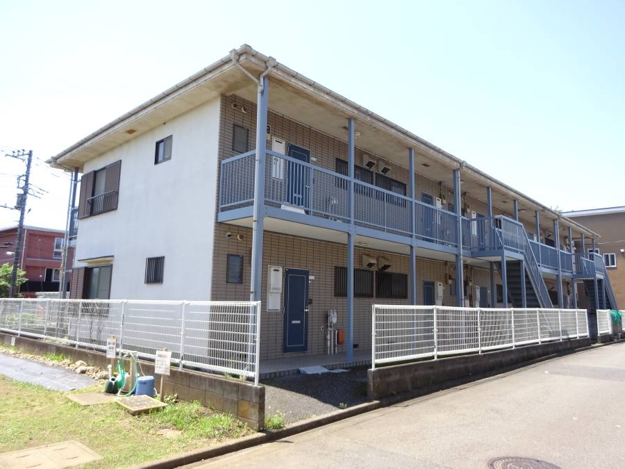 建物外観　住環境と日当り良好です♪