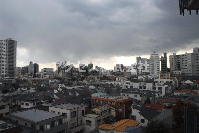 【中野区東中野のマンションの眺望】