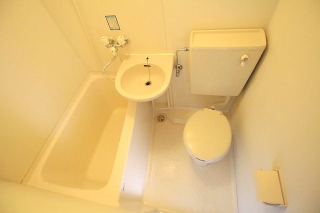 バス・シャワールーム　★お部屋探しはタウンハウジングまで★