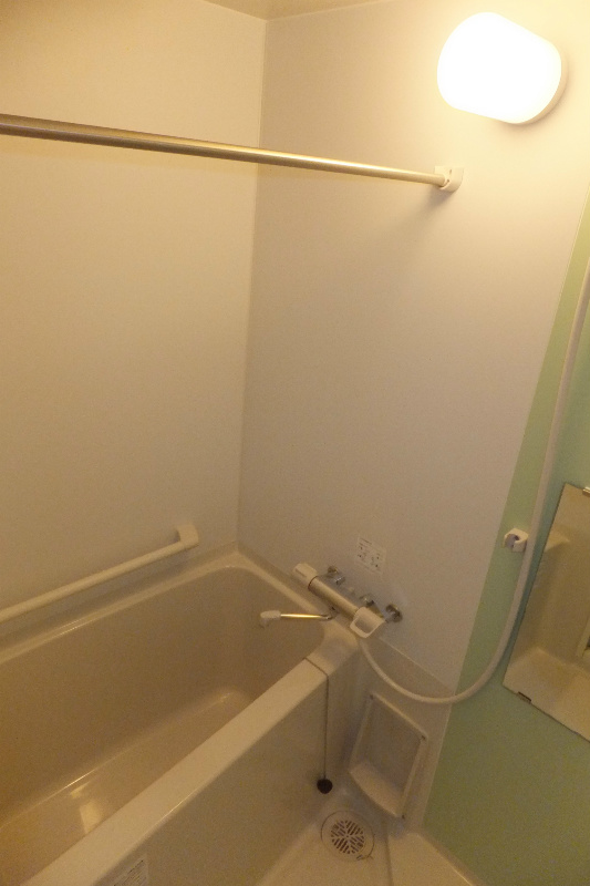 バス・シャワールーム　バスルーム