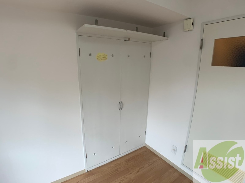 収納　クローゼットがありました。お洋服や荷物はここへ